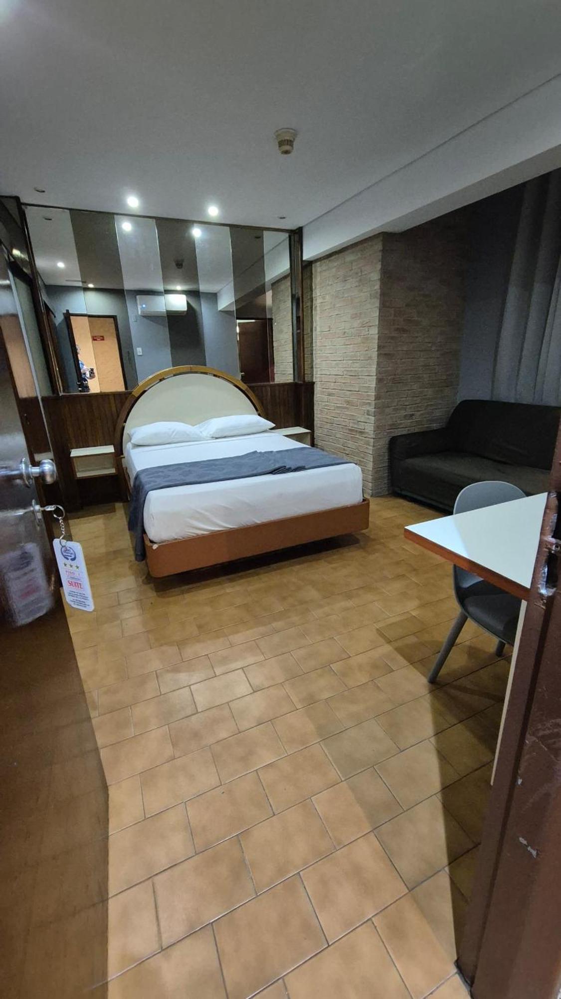 Hotel El Arroyo Caracas Buitenkant foto